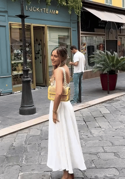 Midi Dress with High Waist and Square Neckline – Avencea Summer Trend 2024