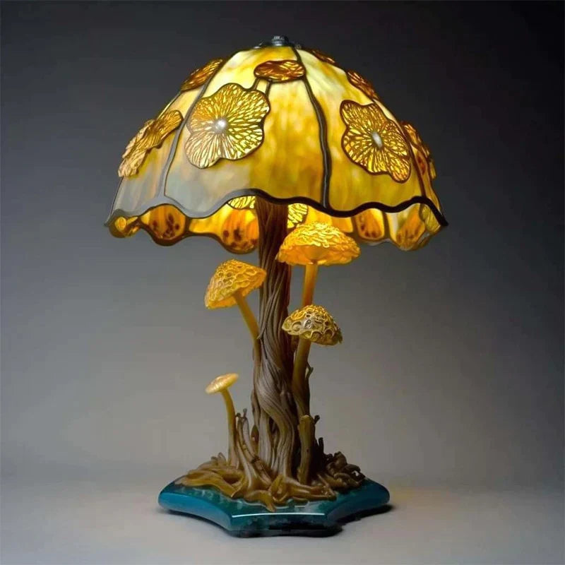 Artistic Table Lamp with Stained Glass – Play of Colors for Your Living Ambiance