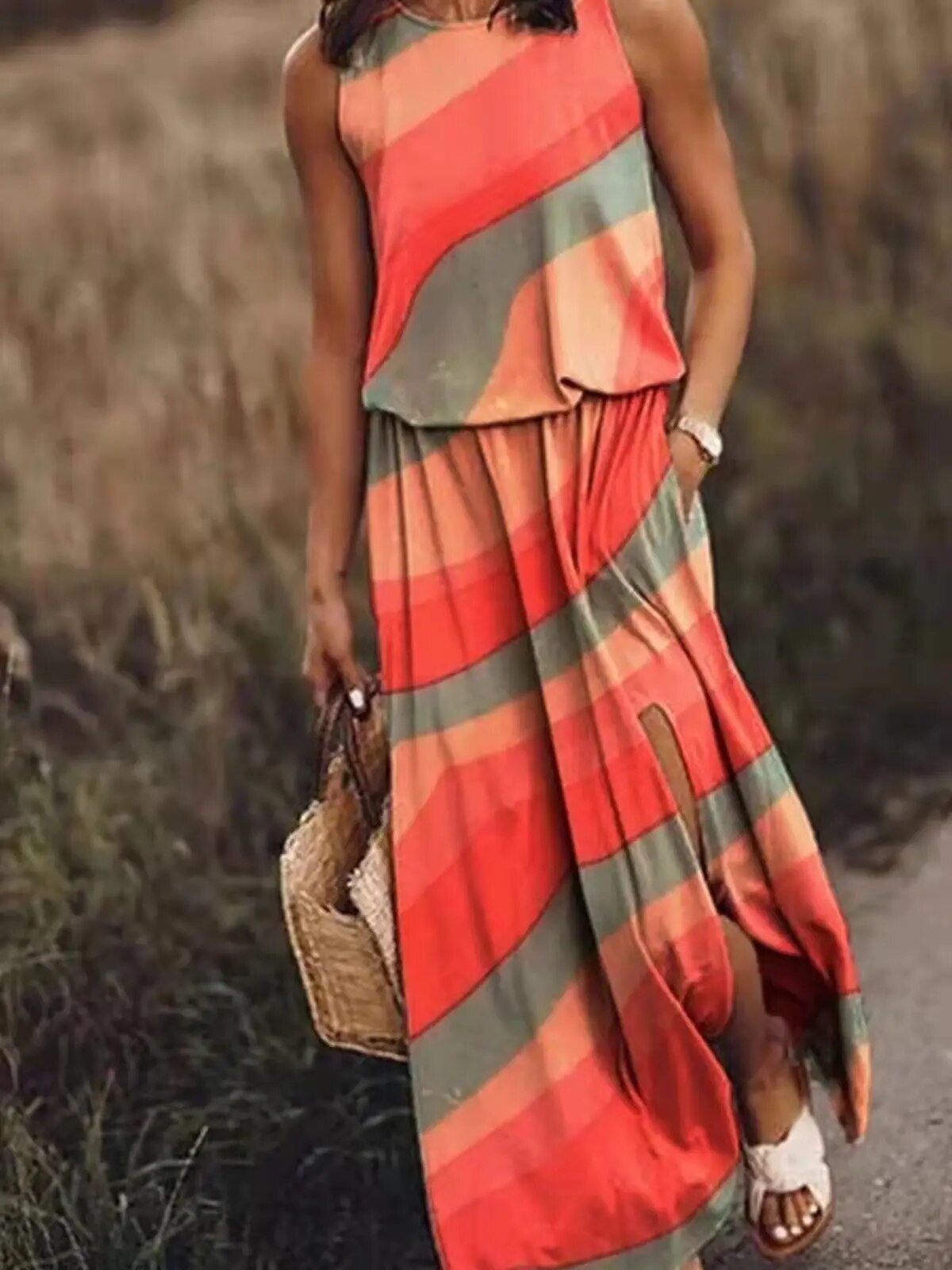Avencea - Elegant Summer Maxi Dress for the Perfect Appearance