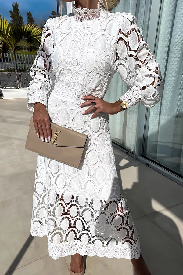 Avencea – Dress – Elegant – Modern Style with Lace – Ideal for Brunch and Walks