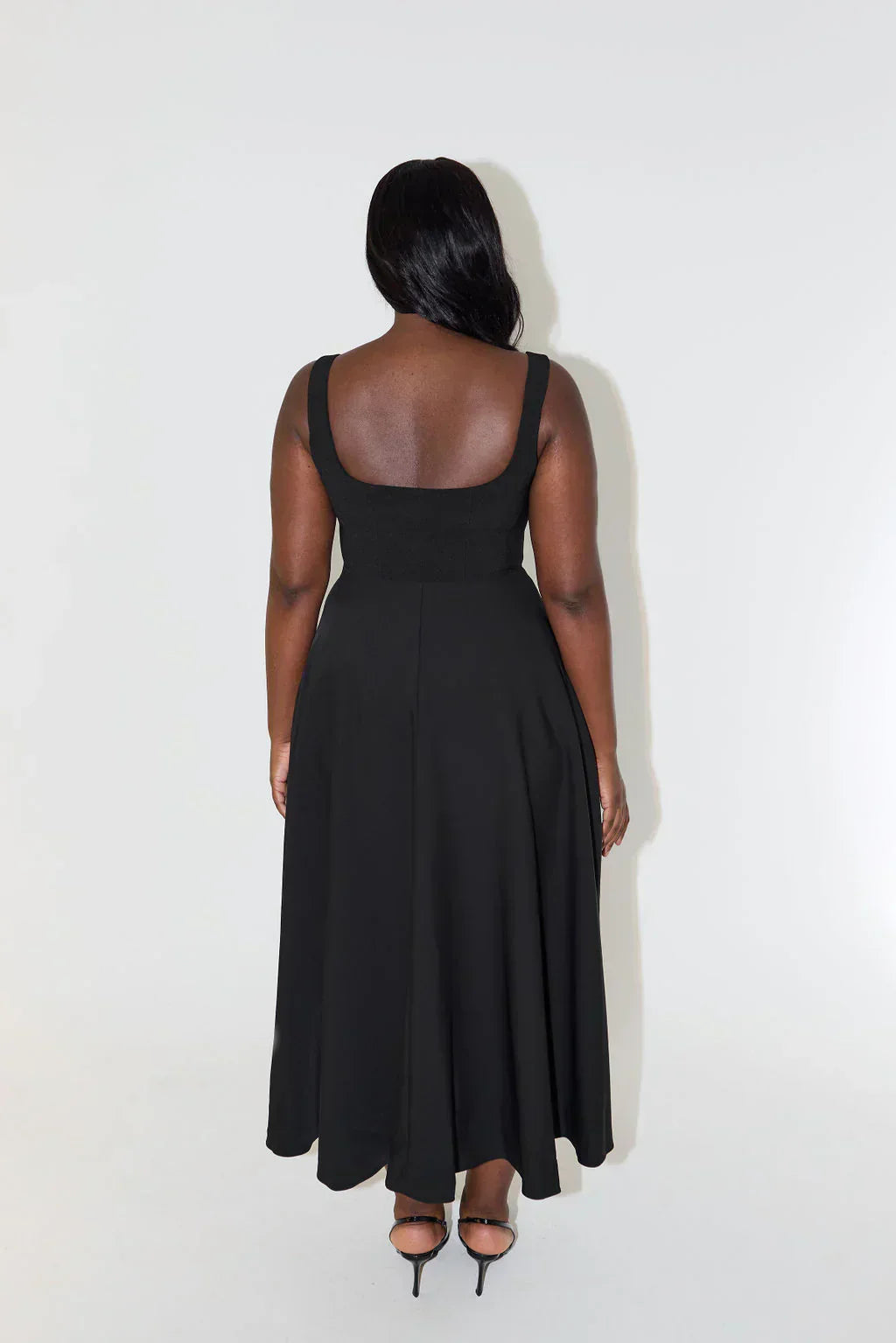 Midi Dress with High Waist and Square Neckline – Avencea Summer Trend 2024