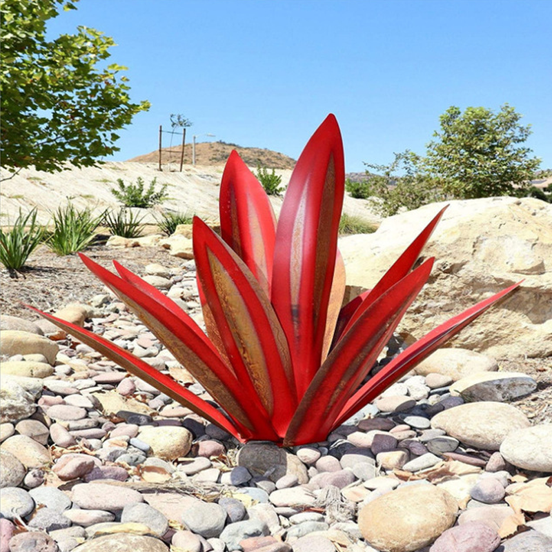 Artificial Metal Agave Plant for Garden and Terrace Decoration 27 to 35 cm
