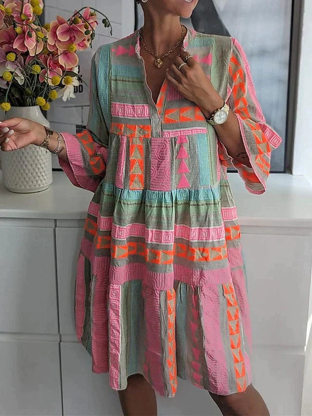 Avencea - Elegant Midi Dress with Striking Pattern